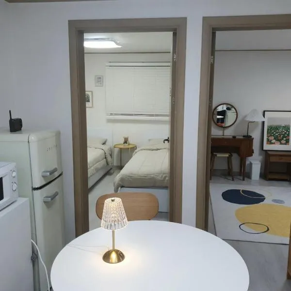 K Hubhouse - Taereung stn 5min walk#villa 4pax, hotel a Seül