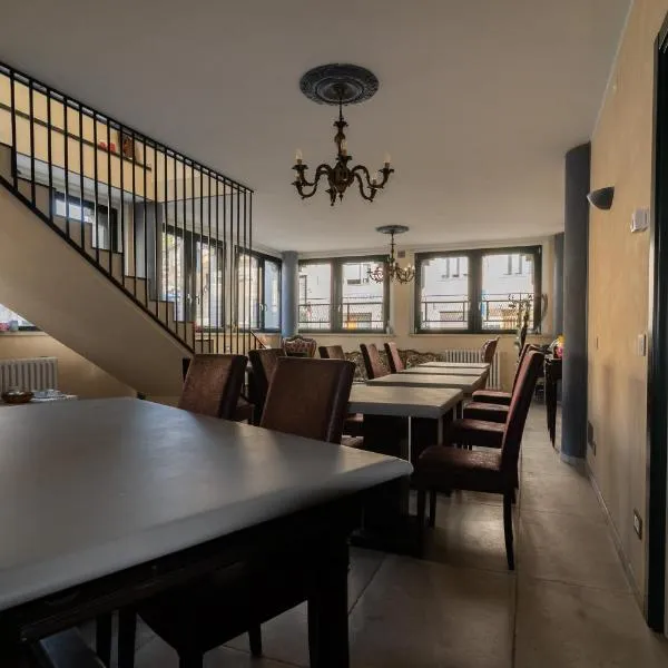 La reggia di Gianfry, hotel a Fermo