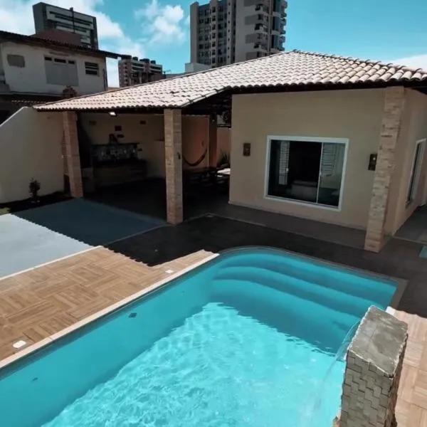 Beach House Atalaia, отель в городе Аракажу