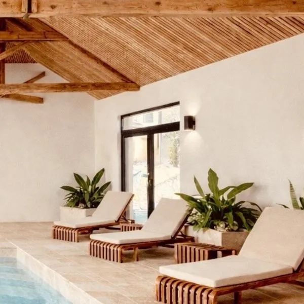 LE BAIN SAUVAGE - Lodges & spa - Pyrénées, hótel í Bedous