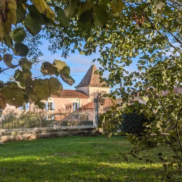 Maison Nathis, hôtel à Saint-Sulpice-de-Roumagnac
