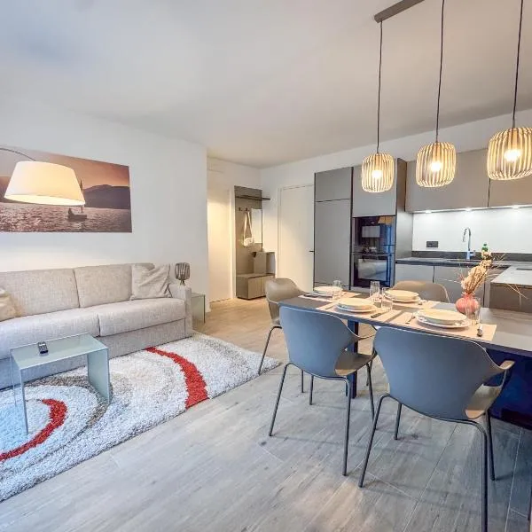 1Dest - Palazzo 5 Gold, hotelli kohteessa Riva del Garda