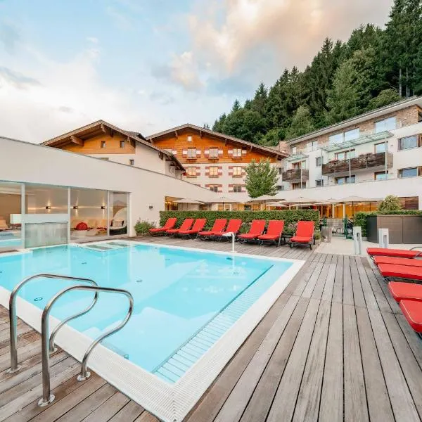Familotel Amiamo, hotel v destinaci Zell am See