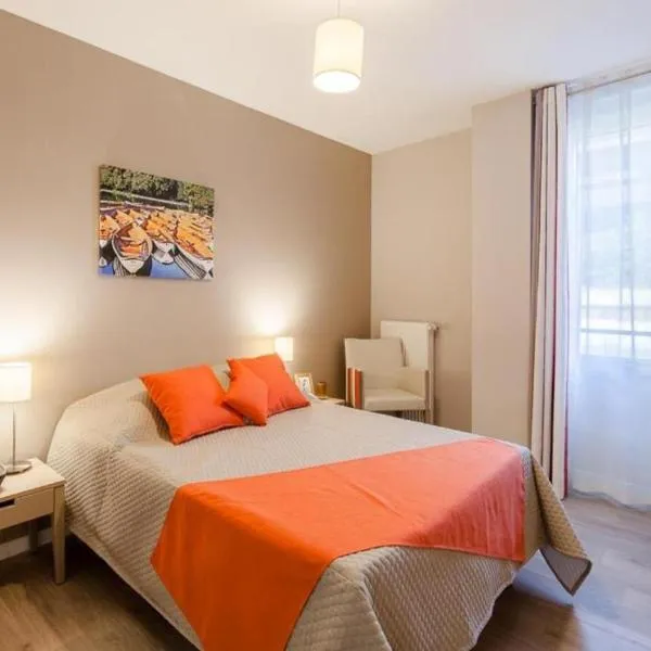 Zenao Appart'hôtels Suresnes, hótel í Suresnes