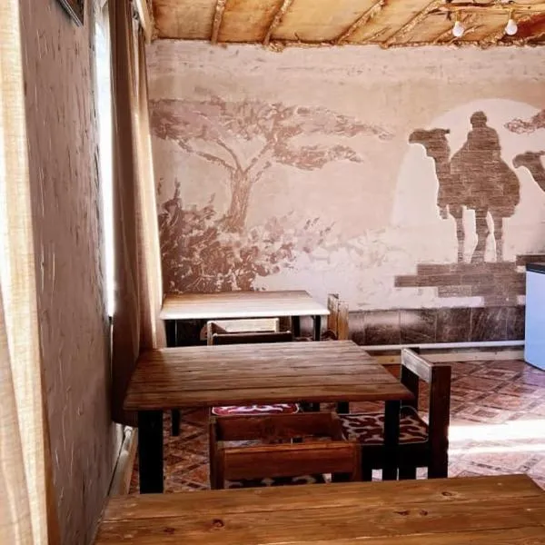 Umai House Karakol, hotel di Karakol