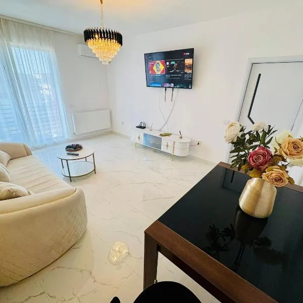 Atlantis Suites Bragadiru Bucuresti Parcare gratuita Self checkin, מלון בBragadiru