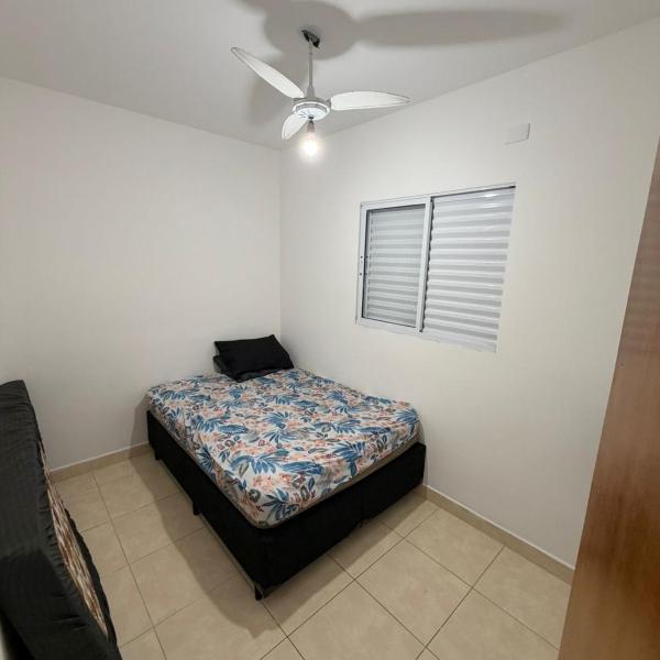 Casa para até 8 pessoas a 300m da Praia- Guilhermina - Foto 2