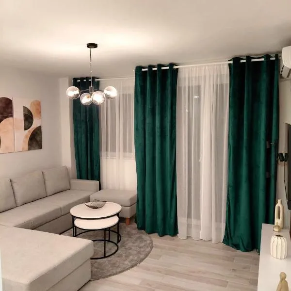 Apartment 10, отель в городе Inđija