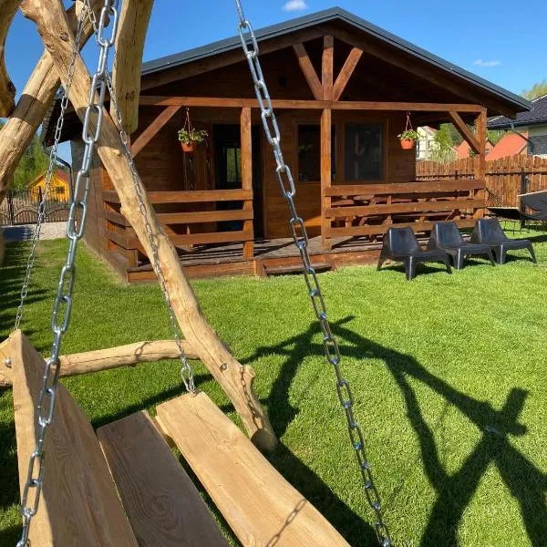 Domki pod Dębem – hotel w mieście Wilkasy