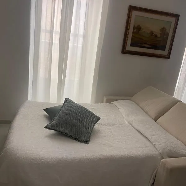 Casa Carla … per le tue vacanze, hotel u gradu Ventimilja