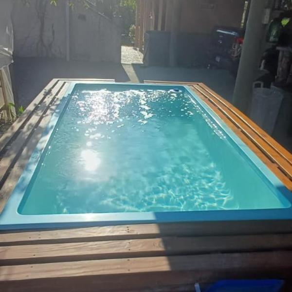 Linda casa com piscina em Itapoa