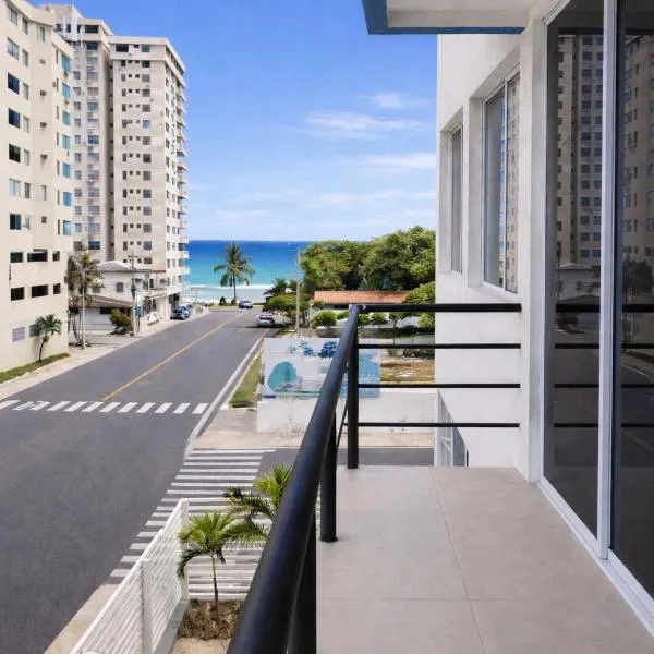 Elegant Chipipe Apartment Walk to the Beach, hotel sa Salinas