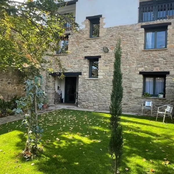 Casa La Sendera Alojamiento Rural en La Rioja, hotel a Santa Engracia