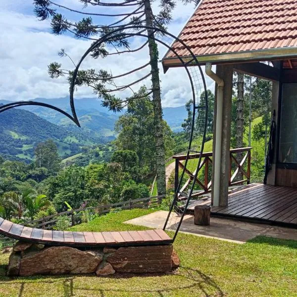 Chalé Beaumont -Seu chalé nas Montanhas, hotel in Sapucaí-Mirim
