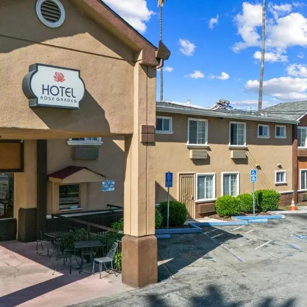 Rose Garden Inn - San Jose Airport، فندق في سان خوسيه