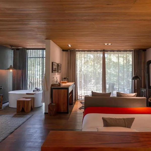 Rodavento Valle de Bravo、バジェ・デ・ブラボのホテル