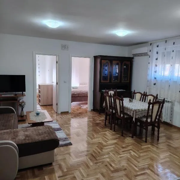 Apartman-Stan na dan Stara Pazova, hotel in Stara Pazova