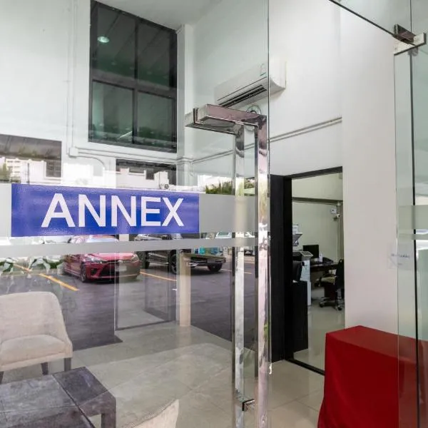 बैंकॉक में, होटल Annex Lumpini Bangkok