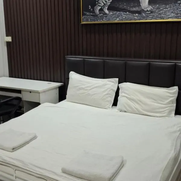 Batman guesthouse, Hotel in Vientiane