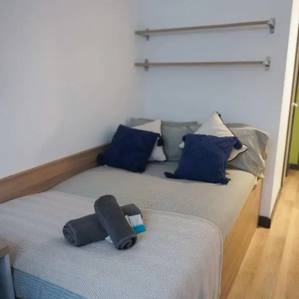 City Centre Ensuite room, hotel v destinaci Elland