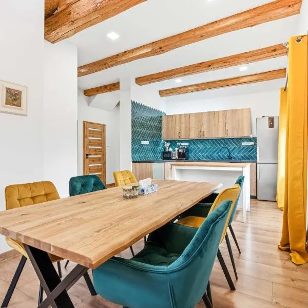 Penzion Pod Vinicemi โรงแรมในลิโตเมริเซ