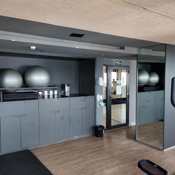 Studio Moderno com Varanda e Piscina - Foto 5