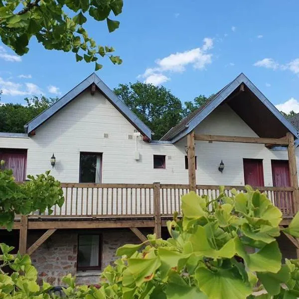 Chambres de séjour et Brasserie du Coiroux, hotel en Aubazines