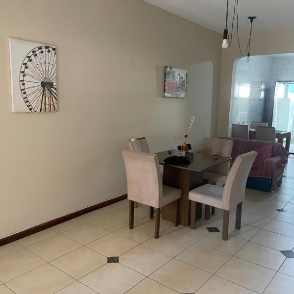 casa tres quartos condominio aeroporto lazer praias mercados a poucos minutos