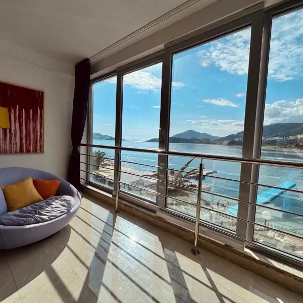 Luxury Sea View Apartment Rafailovići, hotel din Rafailovici