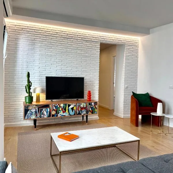 Spacious 3BR City Center Walk Everywhere, hotel u Malagi