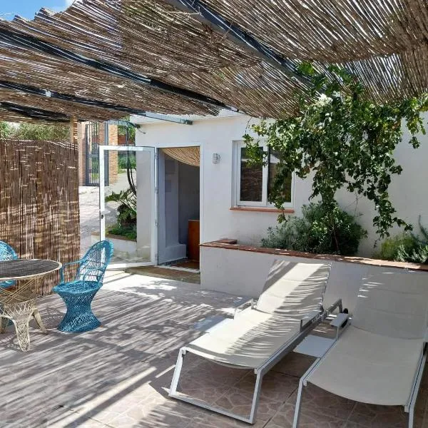 Casa Papaver Casita, hotel en Coín