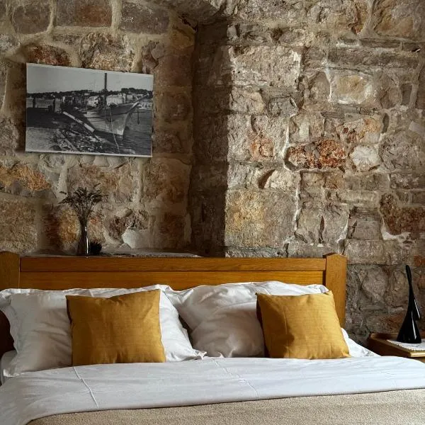 Ducina Apartments, hotell i Milna