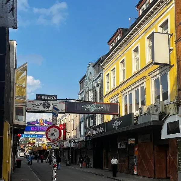 Direkt Große Freiheit - Appartement 2 im Regina House, hotel em Hamburgo