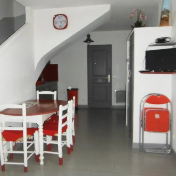 Appartement Le Romarin, hotel din Mallemort