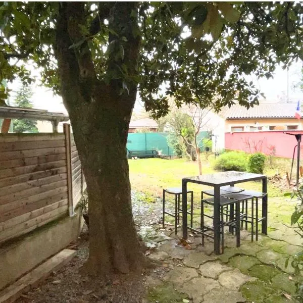 Appartement Romans sur isère Parking Jardin privé, hotelli kohteessa Romans-sur-Isère