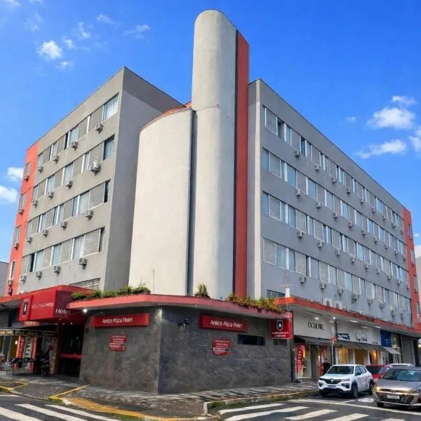 Antico Plaza Hotel, Hotel in Taubaté