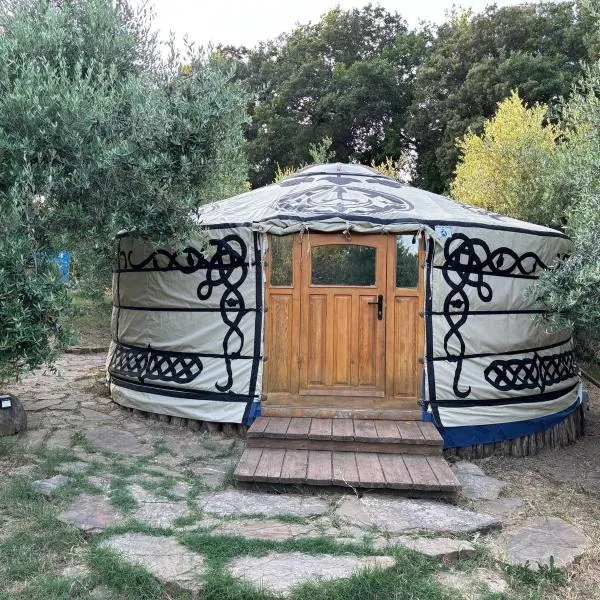 Yurta Agricamping Villamagra, hotel a Santa Luce