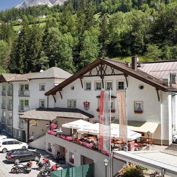 Posthotel Strengen am Arlberg, hotel i Strengen
