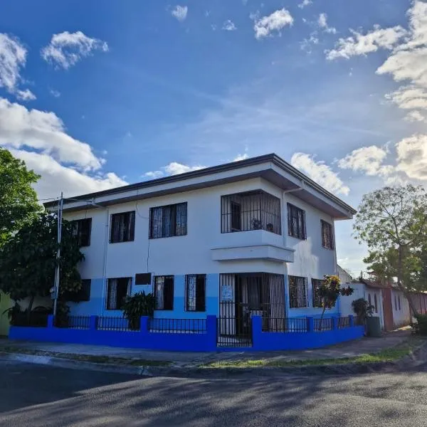 Hostel Casa Mar, hotel in Liberia