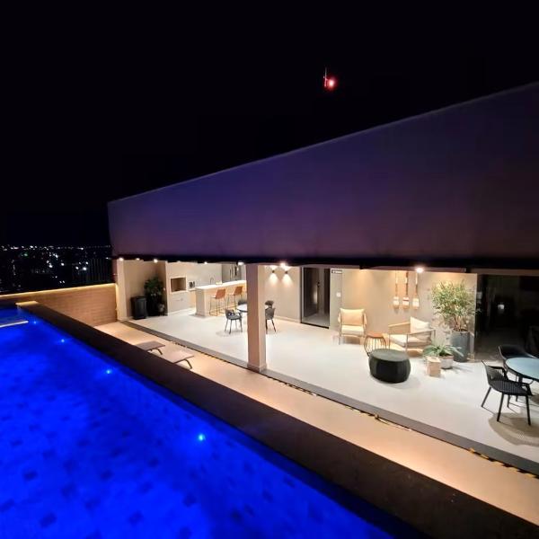 Studio moderno, rooftop com piscina, próx UFU - Foto 4