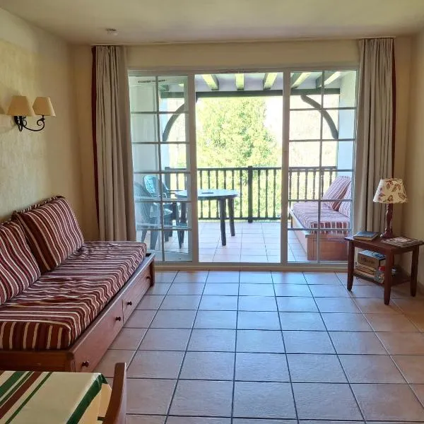 Appartement au coeur du pays basque! 4 personnes, hotel a Uhart-Cize