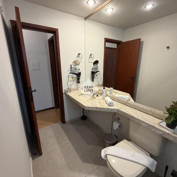 Apartamento Amplo com Varanda na praça da Savassi - Foto 3
