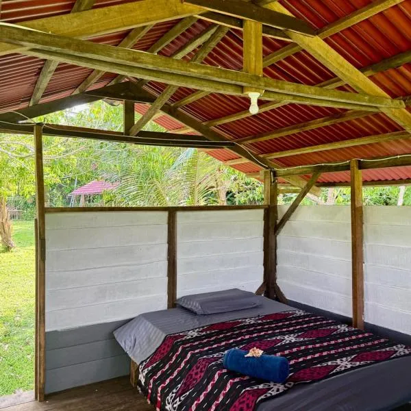 The Ridge Surf Lodge, hotel u gradu 'Biha'