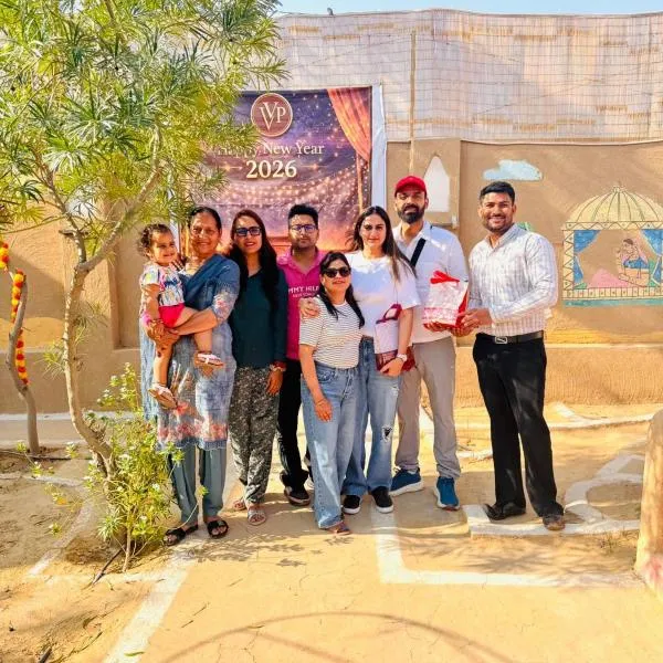 VVIP GAJBAN Resort Bikaner - Private Memories in Desert Royal Experience Ideal For Couple and Perfect for families – hotel w mieście Bikaner