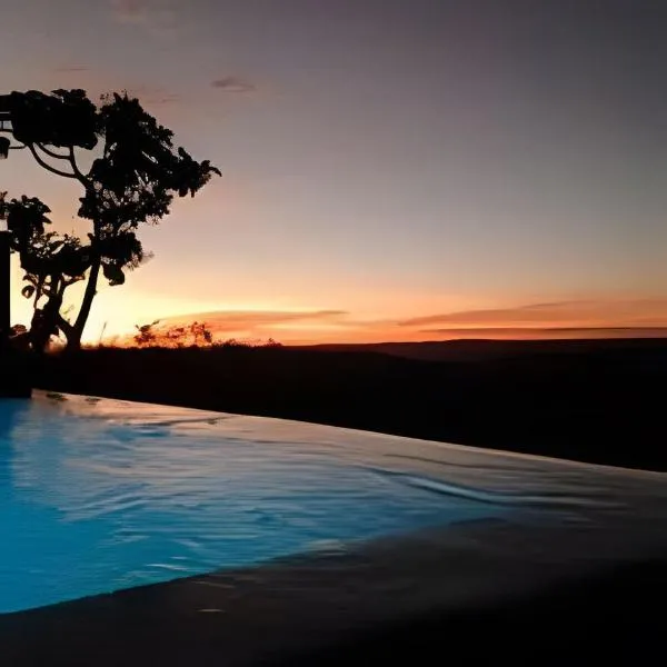 Santo Cipó - Cabanas Românticas pertinho de BH - Privacidade total e vista deslumbrante, Hotel in Jaboticatubas