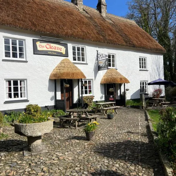 The Cleave Inn, hotel v destinaci Lustleigh