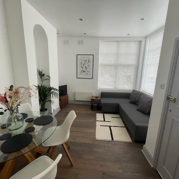 1 bed Trinity Sq old town Margate ground floor apt, Hotel in Margate
