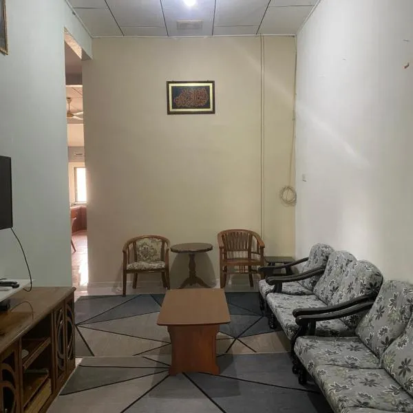 Best Homestay, hotel a Kuala Rompin