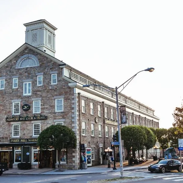 Newport Bay Club and Hotel, hotel di Newport