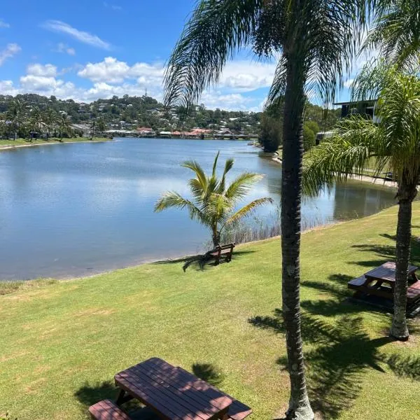 Bay of Palms, отель в Голд-Кост